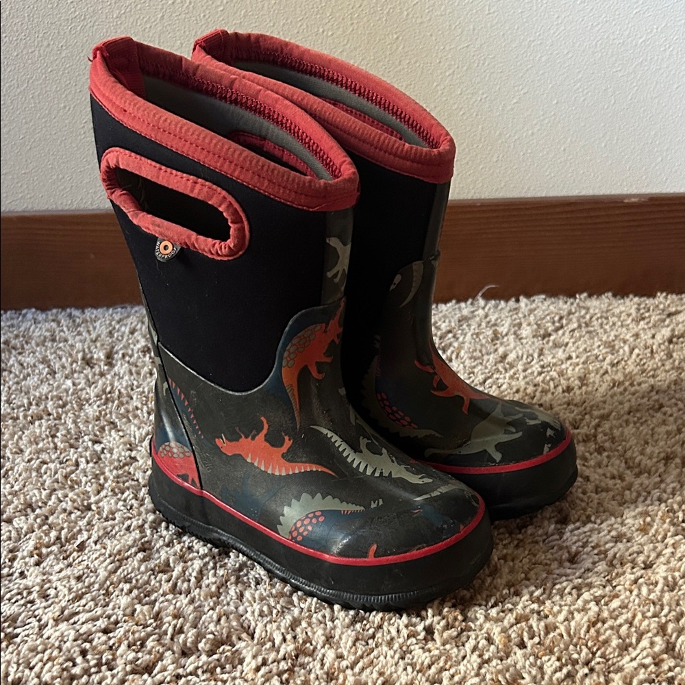 Bogs Kids Dinosaur Boots - Black and Red